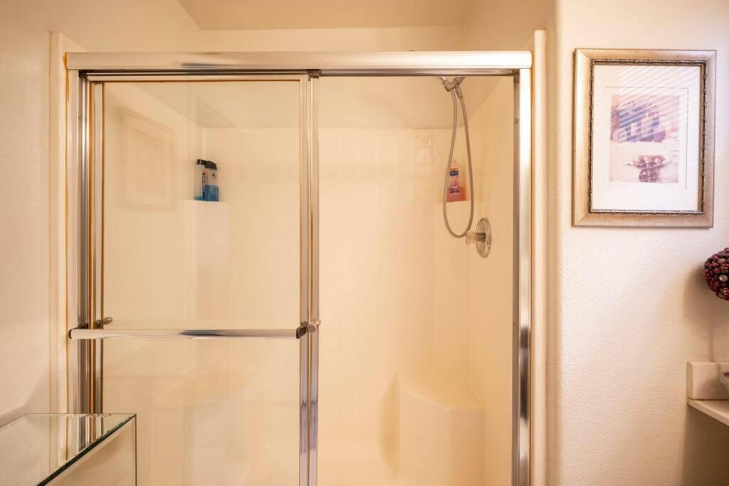 Вилла South Point Mgm 7 Mi. Lv Raiders, Adults Only Лас-Вегас Экстерьер фото